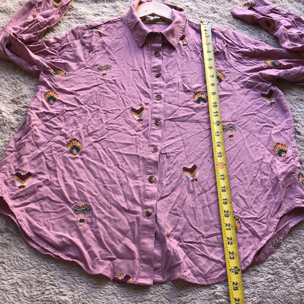 Anthropologie county fair pink hot balloon embroidered top - Picture 10 of 11